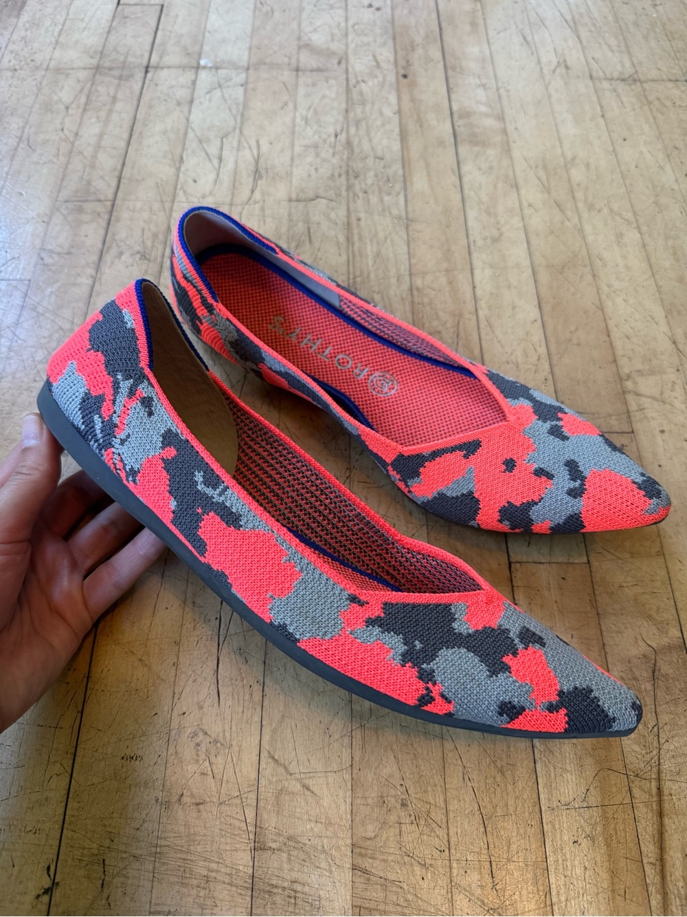 RARE ROTHY's Neon Camo The Point Flat Knit Shoe Limited Edition Retired US 10 - Picture 2 of 13